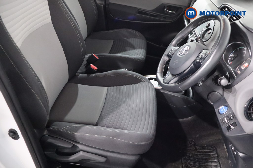 Toyota Yaris Icon Automatic Petrol-Electric Hybrid Hatchback - Stock Number (1573754) - 23rd supplementary image