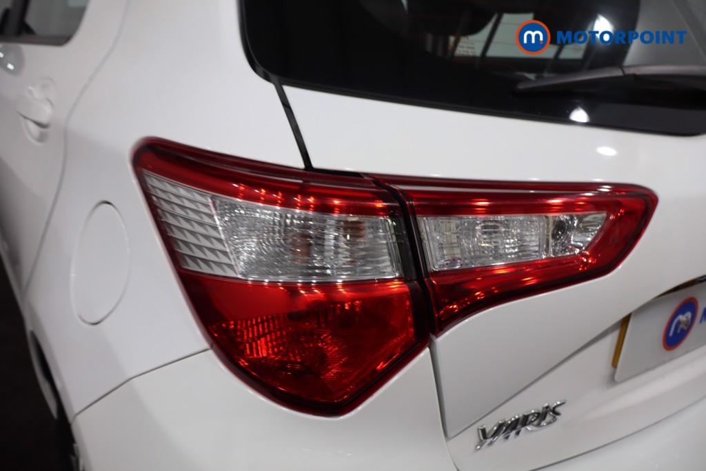 Toyota Yaris Icon Automatic Petrol-Electric Hybrid Hatchback - Stock Number (1573754) - 29th supplementary image