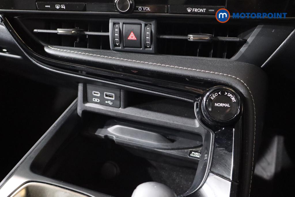 Lexus NX 450H-Plus 2.5 5Dr E-Cvt Premium Pack Automatic Petrol Plug-In Hybrid SUV - Stock Number (1574041) - 4th supplementary image