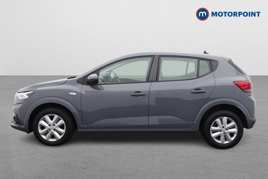 Dacia Sandero Expression Manual Petrol Hatchback - Stock Number (1574092) - Passenger side
