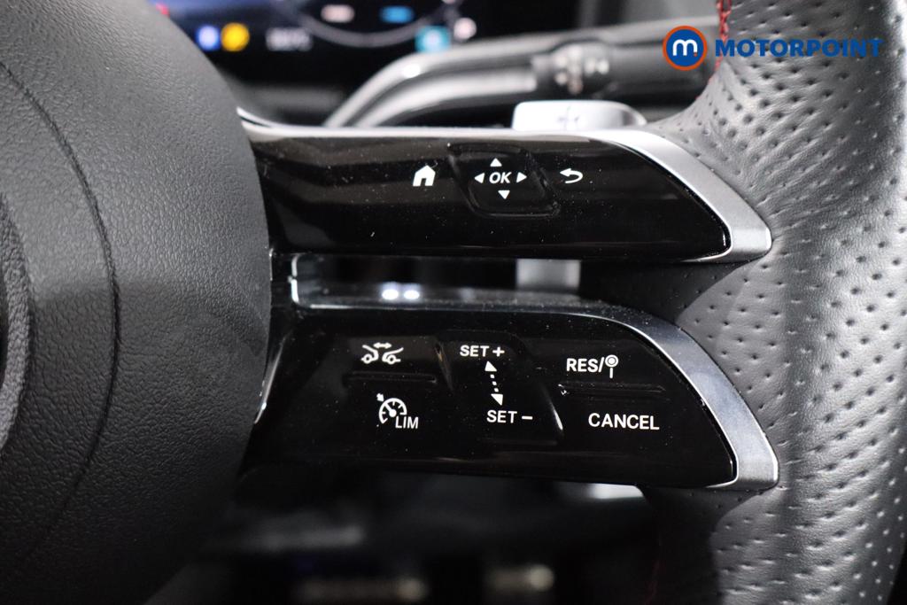 Mercedes-Benz GLA Amg Line Automatic Petrol SUV - Stock Number (1574236) - 8th supplementary image
