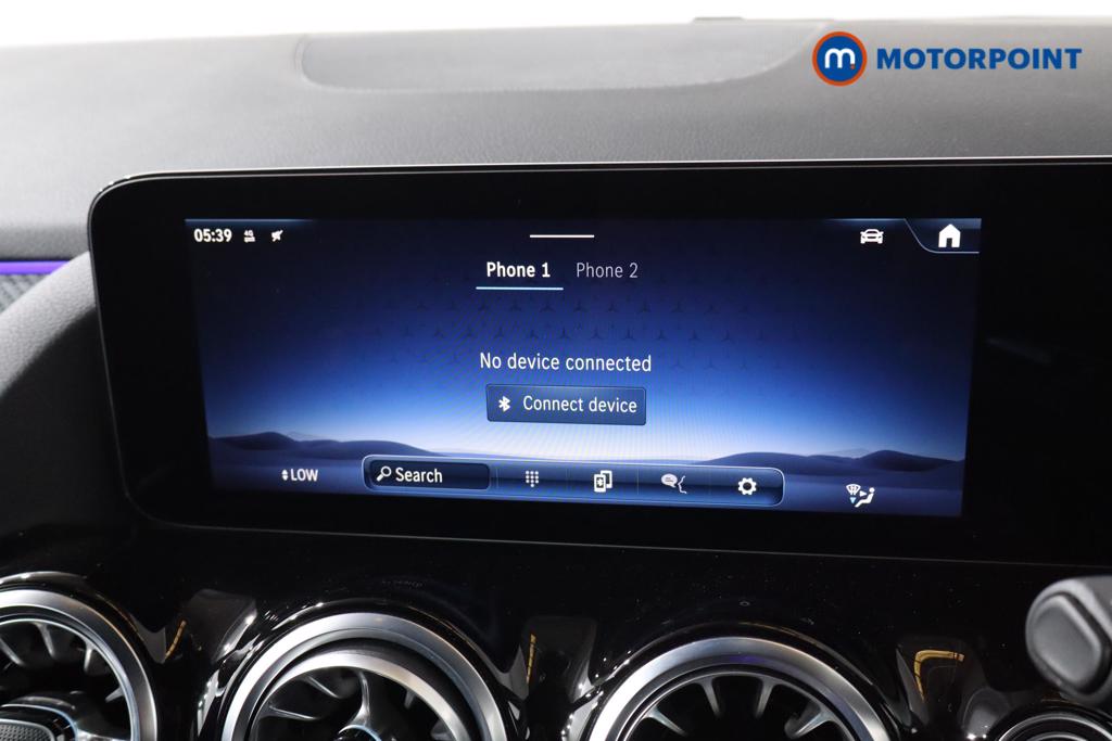 Mercedes-Benz GLA Amg Line Automatic Petrol SUV - Stock Number (1574236) - 13th supplementary image