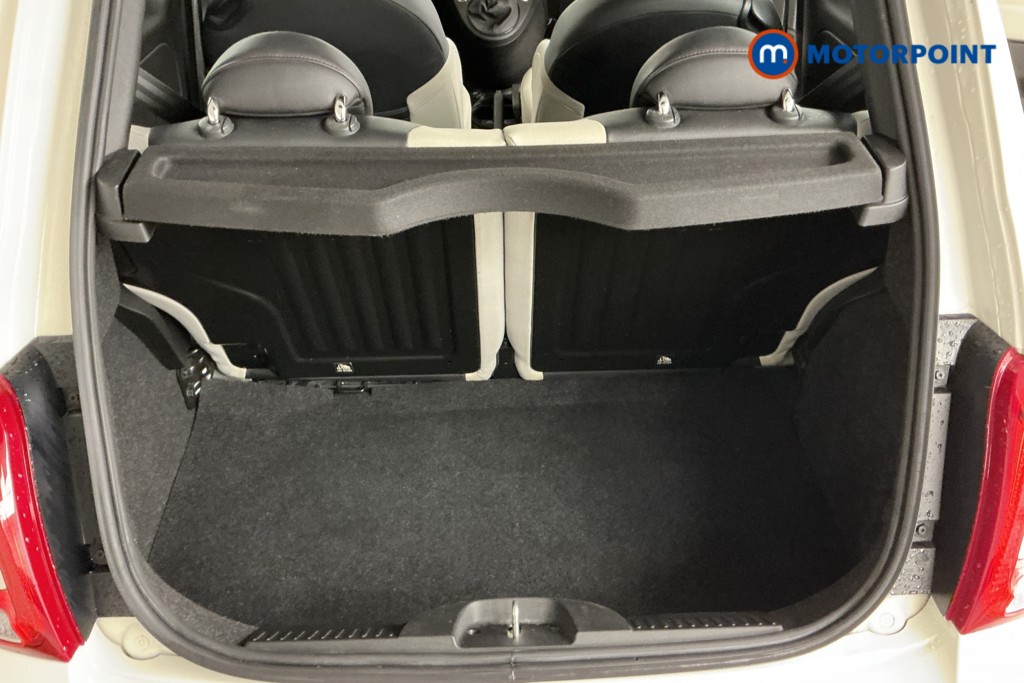 Fiat 500 Star Manual Petrol-Electric Hybrid Hatchback - Stock Number (1574291) - 3rd supplementary image