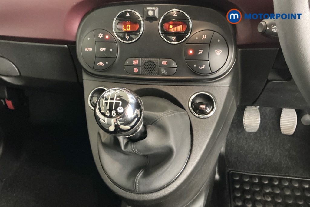 Fiat 500 Star Manual Petrol-Electric Hybrid Hatchback - Stock Number (1574291) - 12th supplementary image