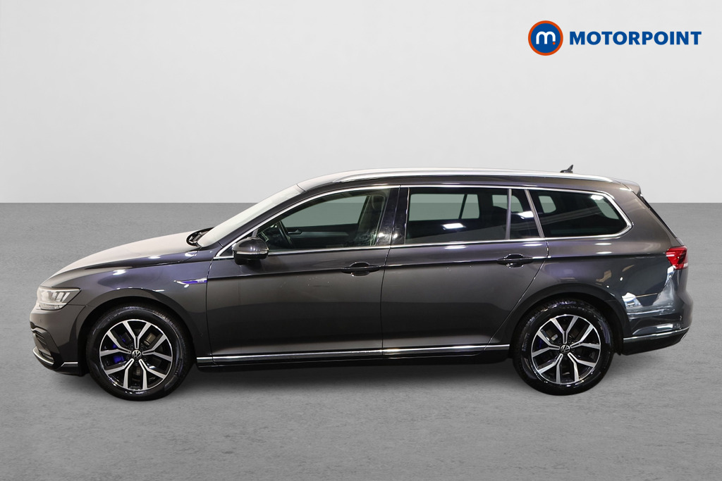 Volkswagen Passat GTE Automatic Petrol Plug-In Hybrid Estate - Stock Number (1574320) - Passenger side