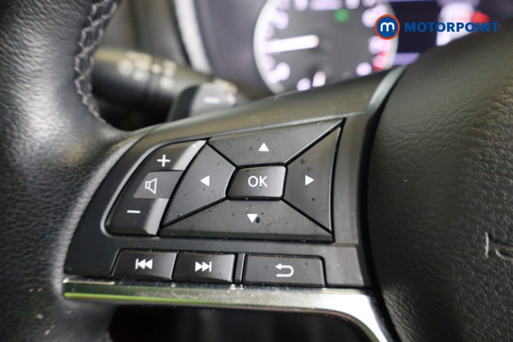 Nissan Juke Tekna Automatic Petrol SUV - Stock Number (1574370) - 15th supplementary image