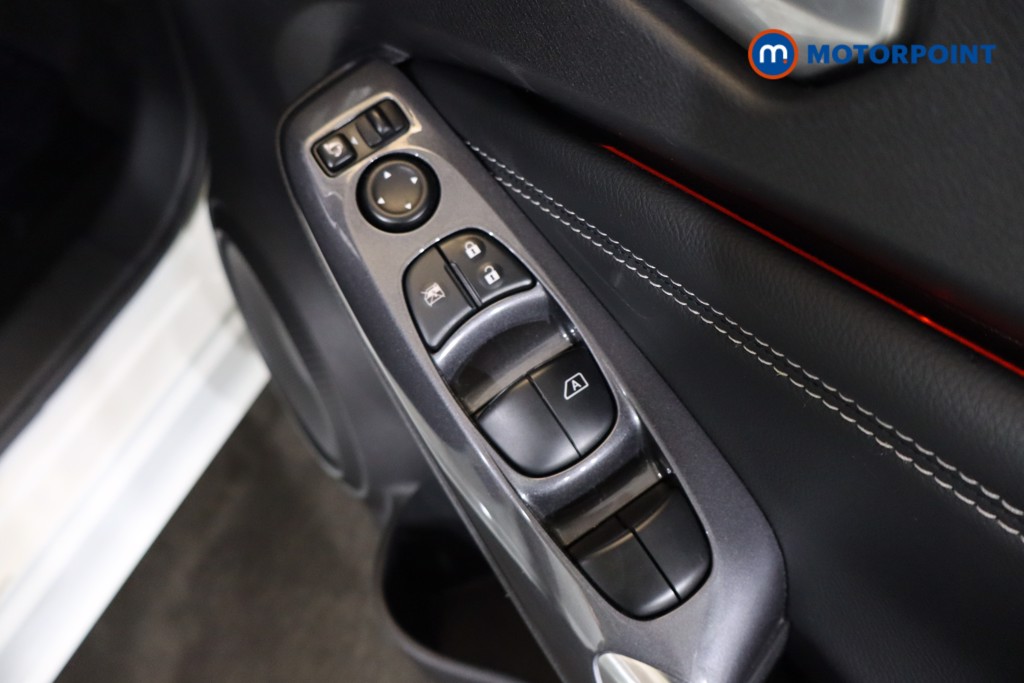 Nissan Juke Tekna Automatic Petrol SUV - Stock Number (1574370) - 20th supplementary image