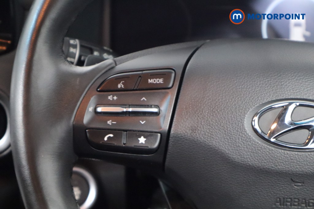 Hyundai Kona Premium Automatic Petrol-Electric Hybrid SUV - Stock Number (1574487) - 7th supplementary image