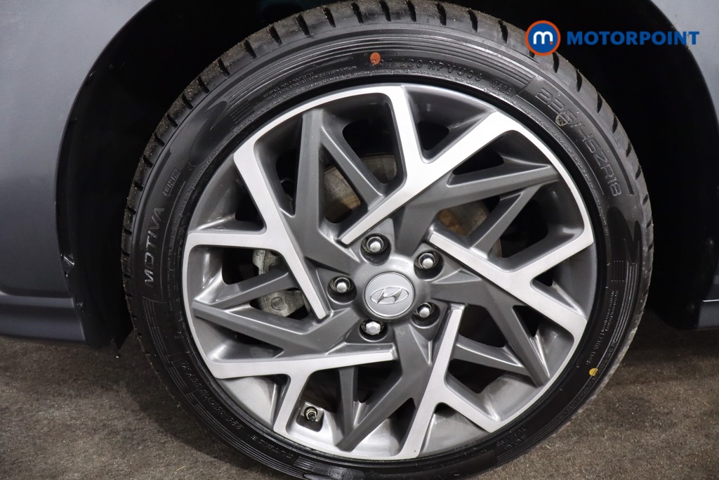 Hyundai Kona Premium Automatic Petrol-Electric Hybrid SUV - Stock Number (1574487) - 11th supplementary image