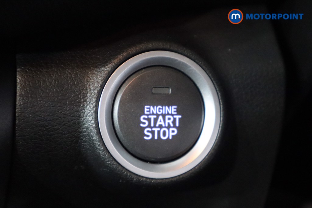 Hyundai Kona Premium Automatic Petrol-Electric Hybrid SUV - Stock Number (1574487) - 13th supplementary image
