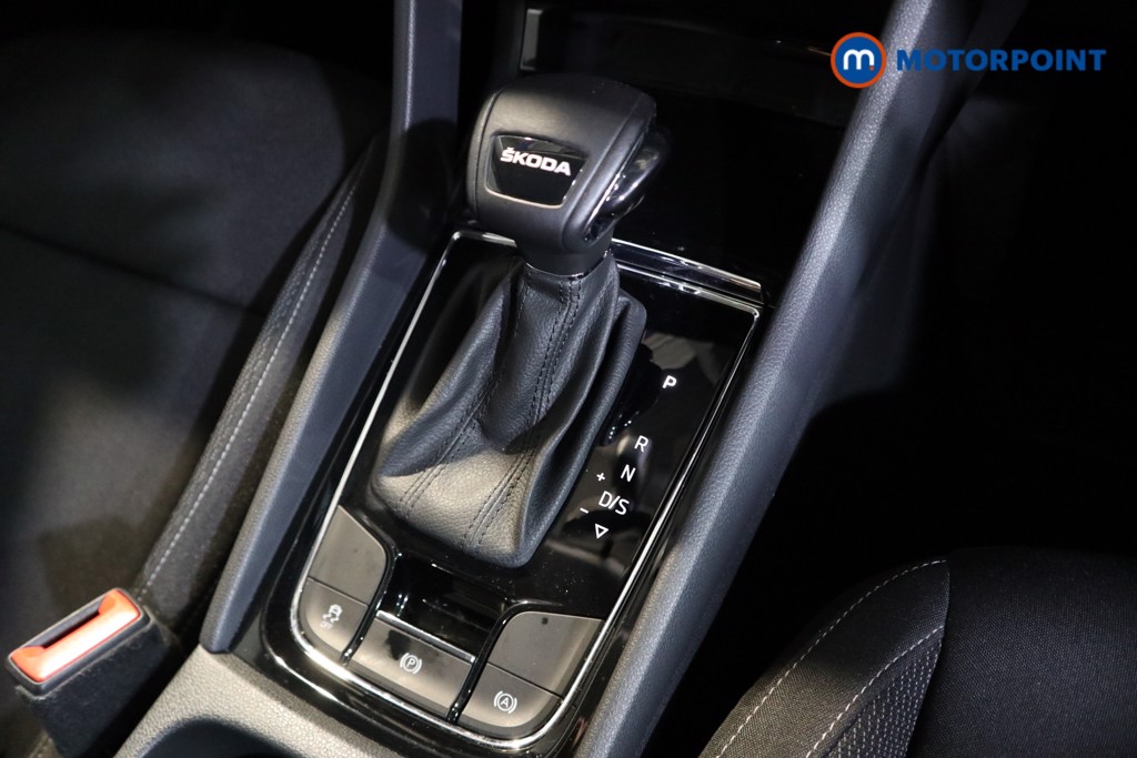 Skoda Karoq Se Drive Automatic Petrol SUV - Stock Number (1574489) - 8th supplementary image