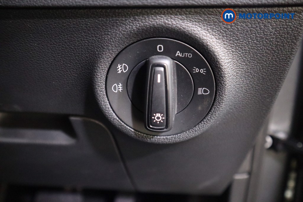 Skoda Karoq Se Drive Automatic Petrol SUV - Stock Number (1574489) - 9th supplementary image