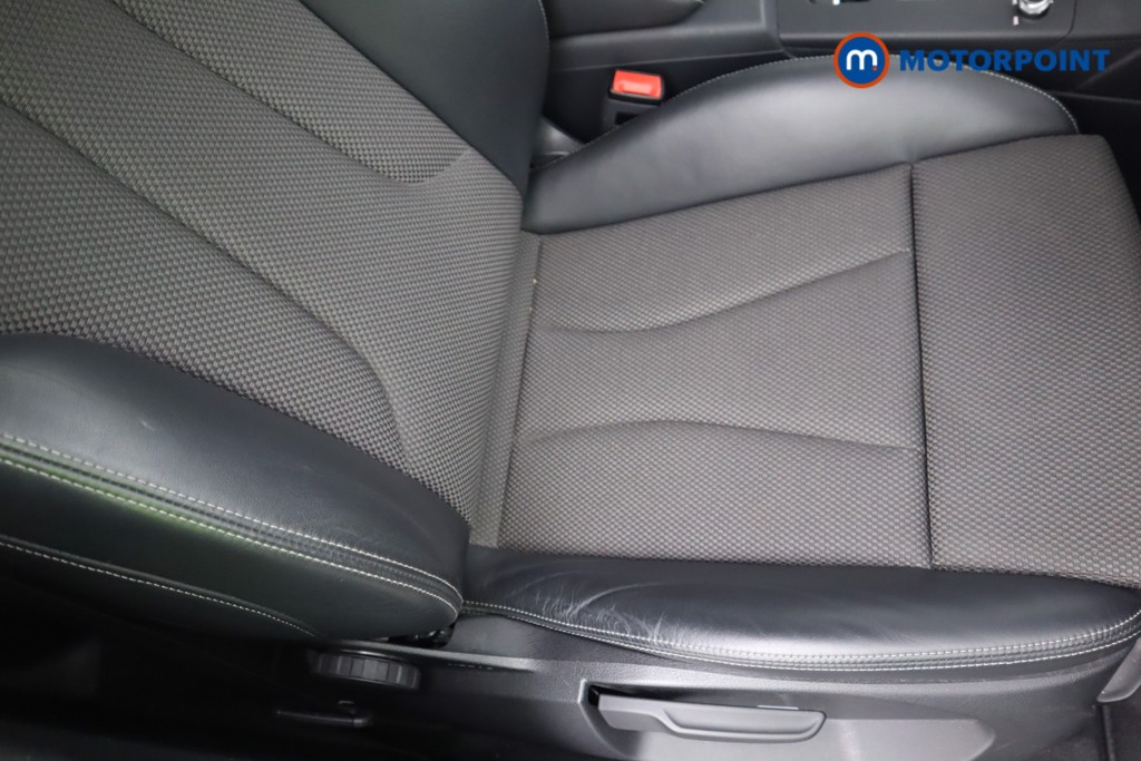 Audi A3 Black Edition Manual Petrol Hatchback - Stock Number (1574674) - 14th supplementary image