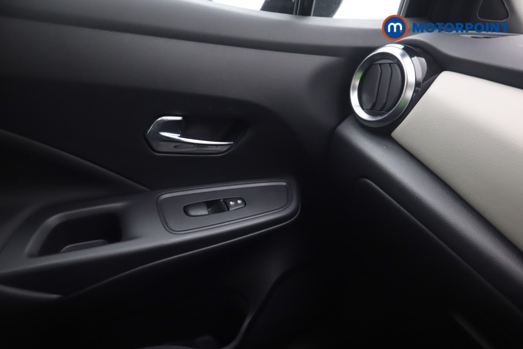 Nissan Micra Acenta Manual Petrol Hatchback - Stock Number (1574807) - 10th supplementary image