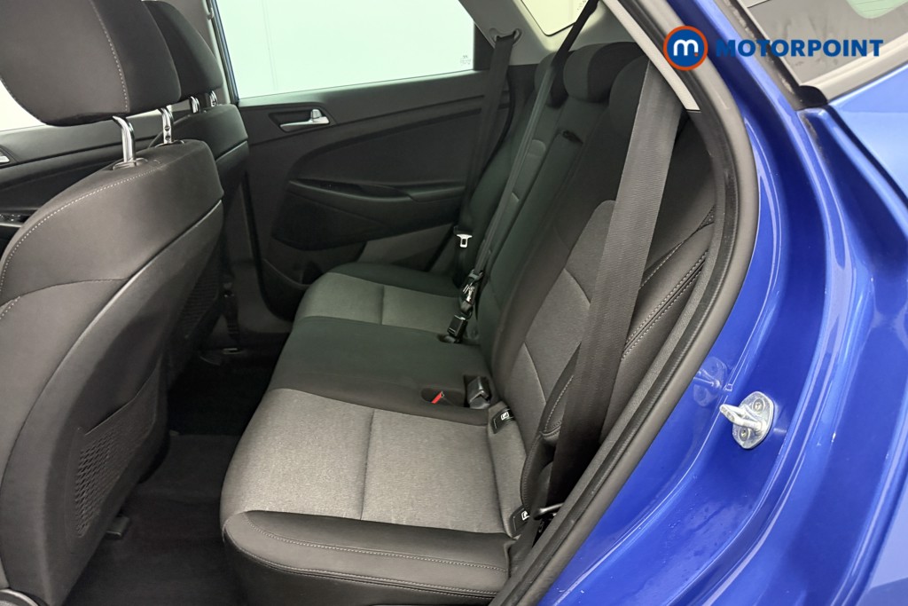 Hyundai Tucson Se Nav Manual Petrol SUV - Stock Number (1575246) - 1st supplementary image