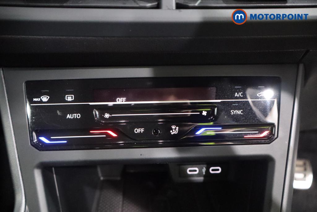 Volkswagen Taigo R-Line Manual Petrol SUV - Stock Number (1575317) - 3rd supplementary image