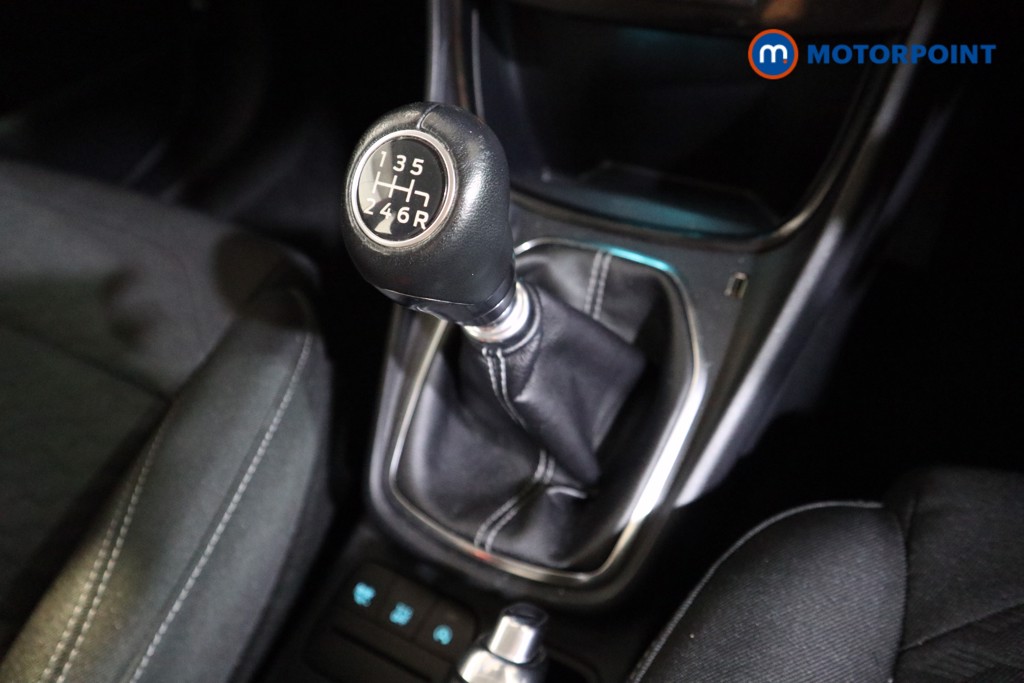 Ford Puma Titanium Manual Petrol-Electric Hybrid SUV - Stock Number (1575325) - 8th supplementary image