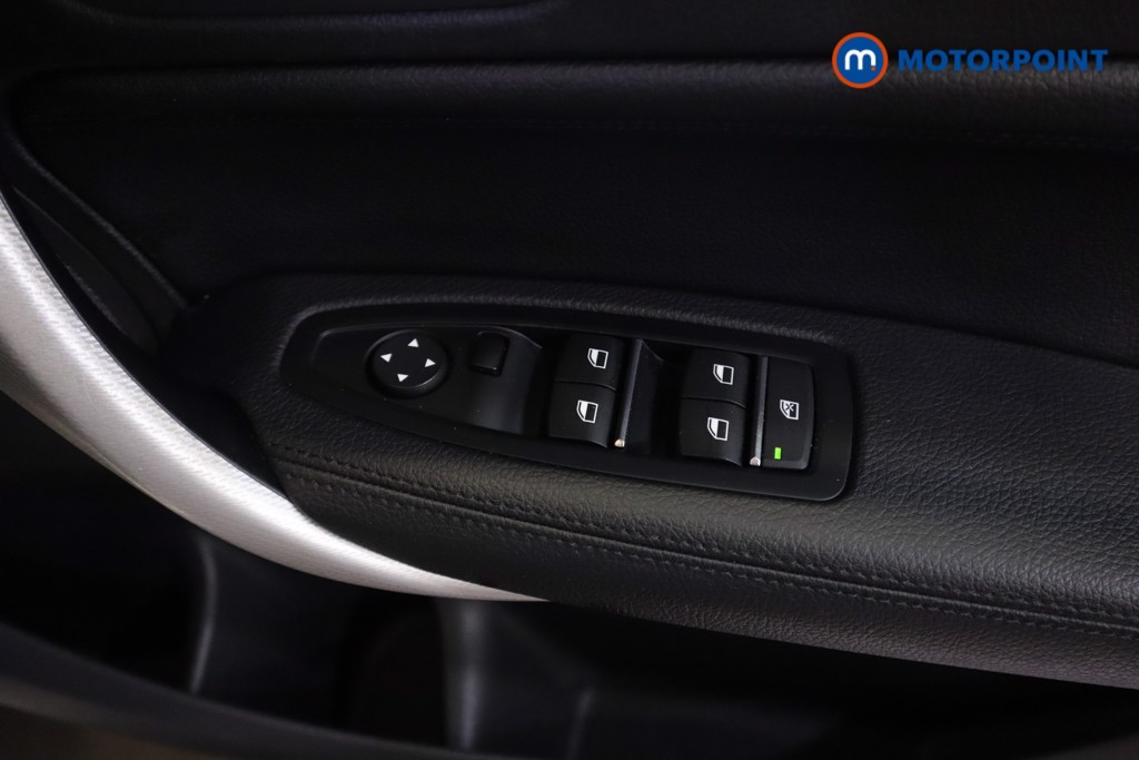 BMW 1 Series M Sport Shadow Edition Manual Petrol Hatchback - Stock Number (1575347) - 3rd supplementary image