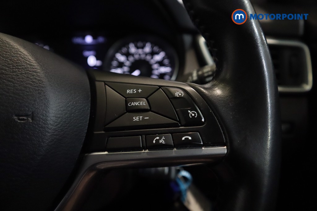 Nissan Qashqai Acenta Premium Manual Diesel SUV - Stock Number (1575463) - 13th supplementary image
