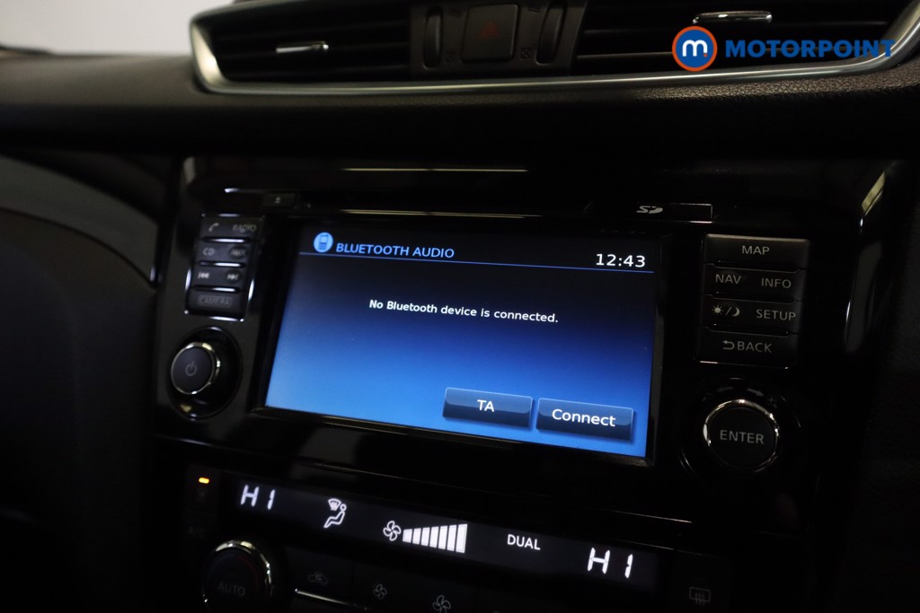Nissan Qashqai Acenta Premium Manual Diesel SUV - Stock Number (1575463) - 18th supplementary image