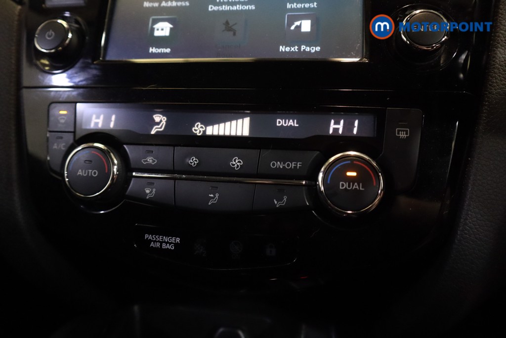 Nissan Qashqai Acenta Premium Manual Diesel SUV - Stock Number (1575463) - 20th supplementary image