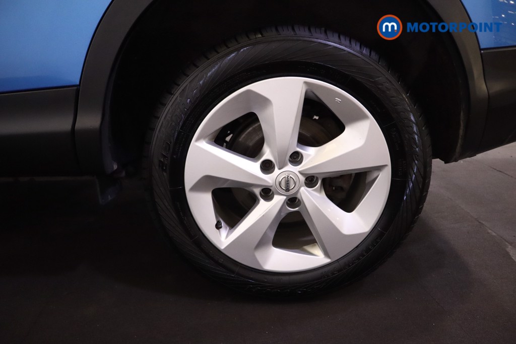 Nissan Qashqai Acenta Premium Manual Diesel SUV - Stock Number (1575463) - 29th supplementary image