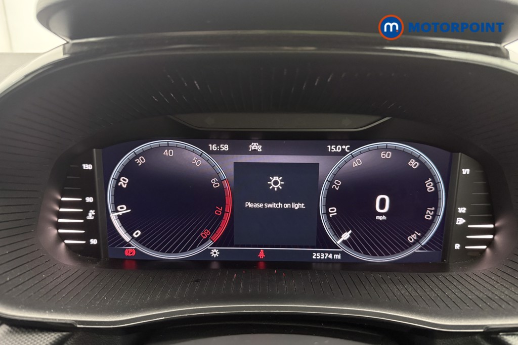 Skoda Fabia Colour Edition Manual Petrol Hatchback - Stock Number (1575676) - 5th supplementary image