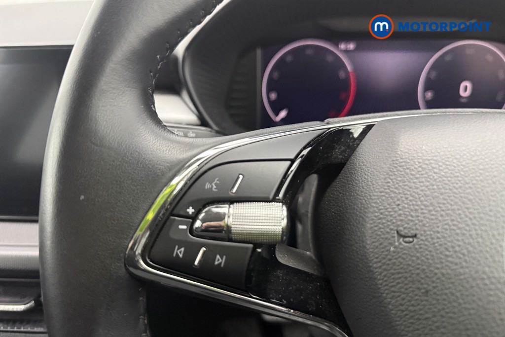 Skoda Fabia Colour Edition Manual Petrol Hatchback - Stock Number (1575676) - 13th supplementary image