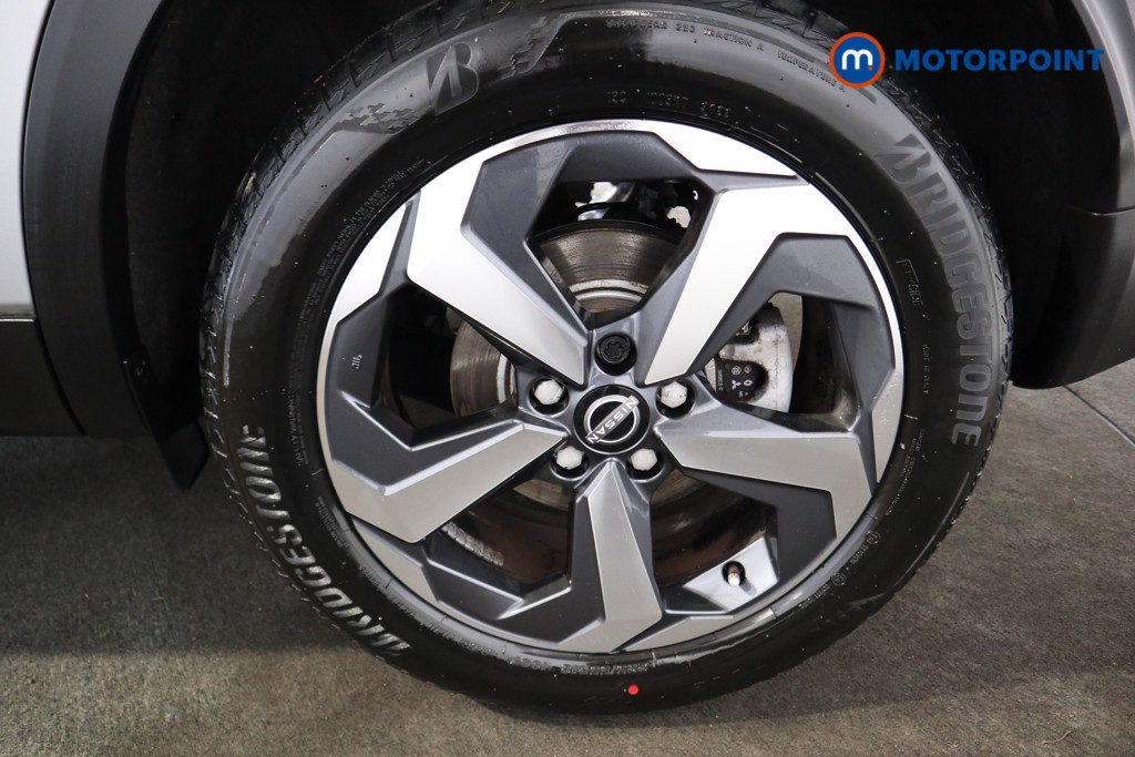 Nissan Qashqai N-Connecta Automatic Petrol SUV - Stock Number (1575728) - 17th supplementary image