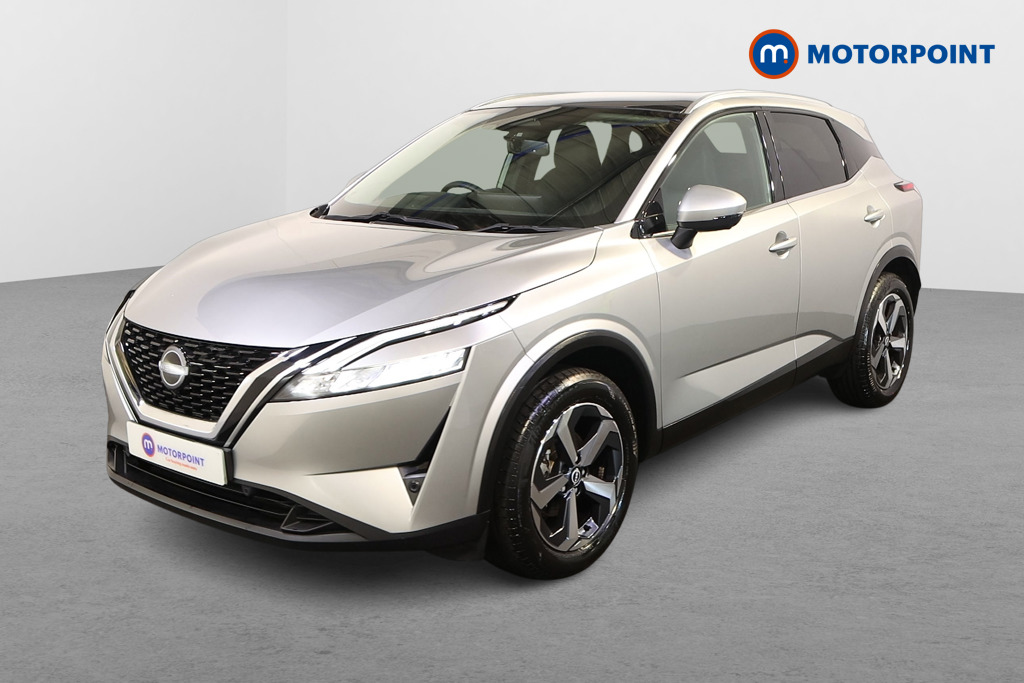 Nissan Qashqai N-Connecta Automatic Petrol SUV - Stock Number (1575728) - Passenger side front corner