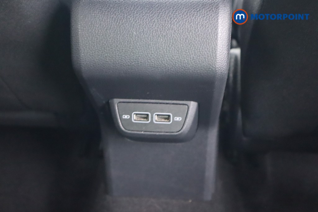 Volkswagen Polo R-Line Manual Petrol Hatchback - Stock Number (1575829) - 15th supplementary image