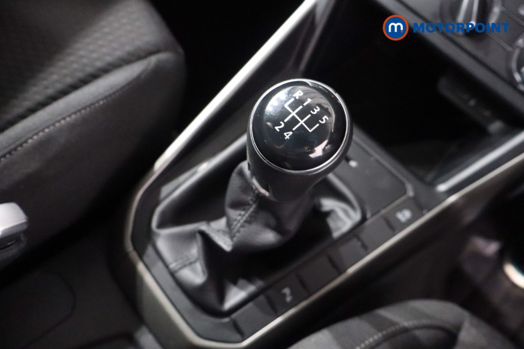 Volkswagen Polo Match Manual Petrol Hatchback - Stock Number (1575935) - 14th supplementary image
