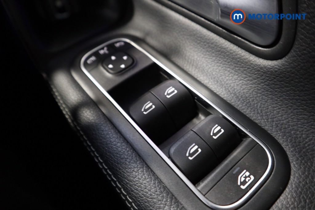 Mercedes-Benz CLA Amg Line Automatic Petrol Coupe - Stock Number (1575949) - 6th supplementary image