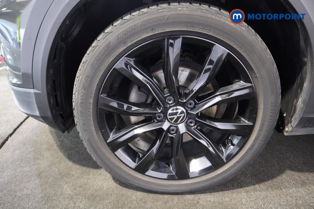 Volkswagen T-Roc Black Edition Automatic Petrol SUV - Stock Number (1575960) - 17th supplementary image