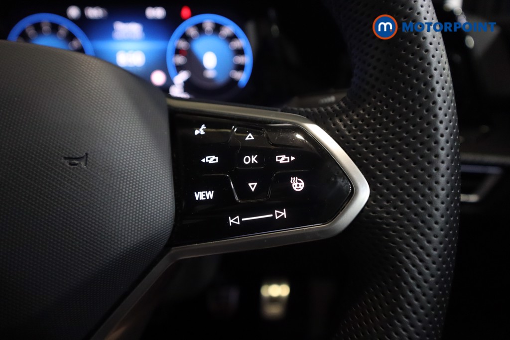 Volkswagen Golf R-Line Manual Petrol Hatchback - Stock Number (1575967) - 11th supplementary image