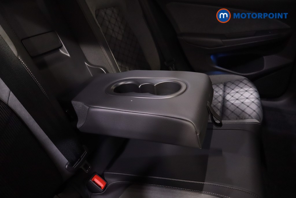 Volkswagen Golf R-Line Manual Petrol Hatchback - Stock Number (1575967) - 28th supplementary image
