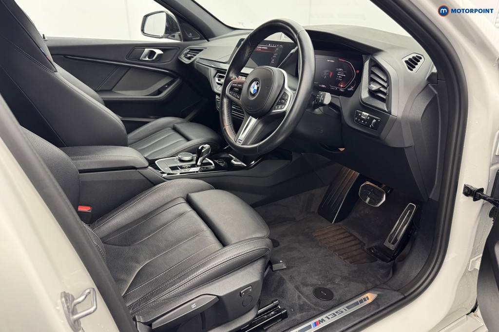 BMW 1 Series M135i Automatic Petrol Hatchback - Stock Number (1576002) - 6th supplementary image