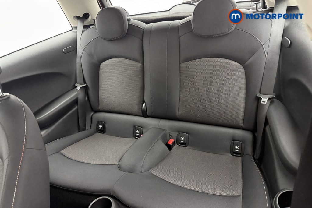 Mini Hatchback Cooper Classic Manual Petrol Hatchback - Stock Number (1576168) - 1st supplementary image