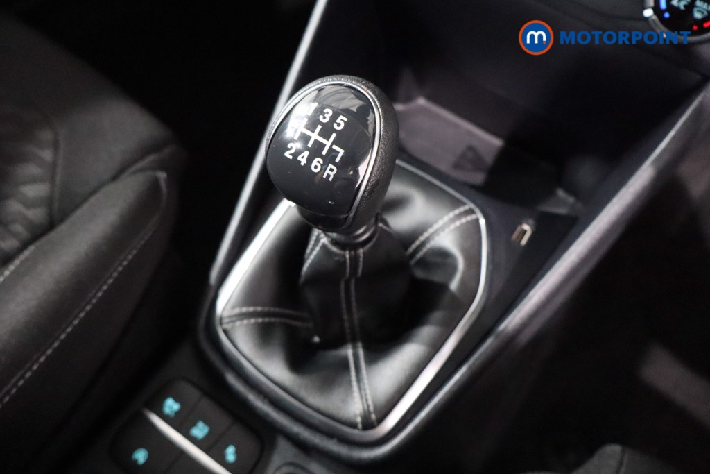 Ford Fiesta Titanium Manual Petrol Hatchback - Stock Number (1576558) - 14th supplementary image