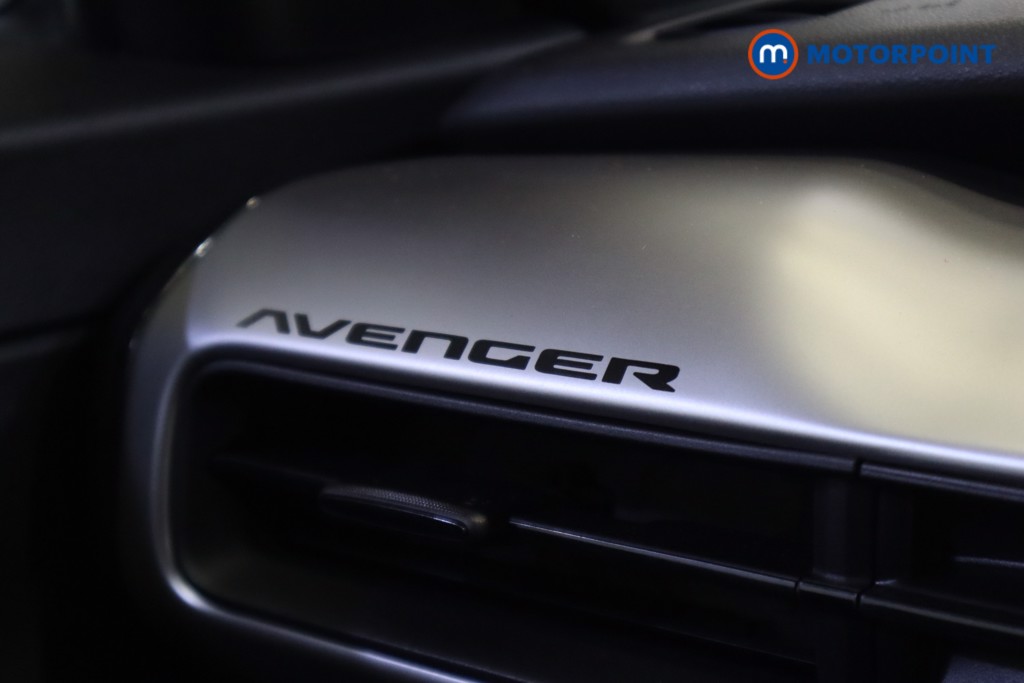 Jeep Avenger Altitude Automatic Petrol-Electric Hybrid SUV - Stock Number (1576605) - 25th supplementary image
