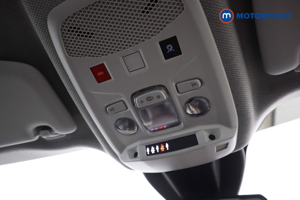 Jeep Avenger Altitude Automatic Petrol-Electric Hybrid SUV - Stock Number (1576605) - 26th supplementary image