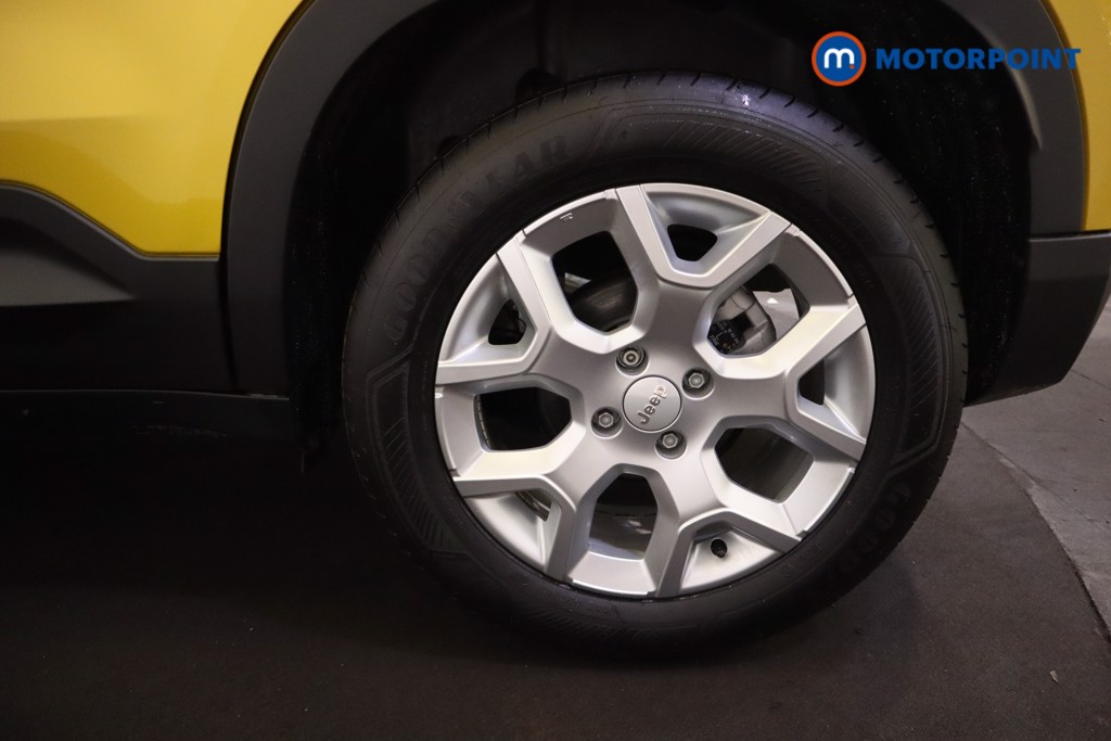 Jeep Avenger Altitude Automatic Petrol-Electric Hybrid SUV - Stock Number (1576605) - 33rd supplementary image