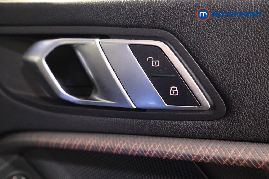 BMW 1 Series M Sport Manual Diesel Hatchback - Stock Number (1576647) - 13th supplementary image