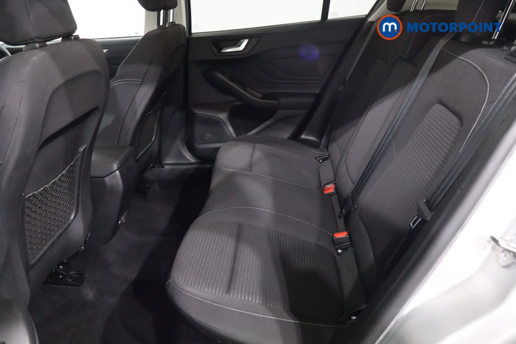 Ford Focus Titanium Manual Petrol Hatchback - Stock Number (1576673) - 5th supplementary image