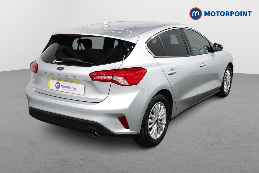 Ford Focus Titanium Manual Petrol Hatchback - Stock Number (1576673) - Drivers side rear corner