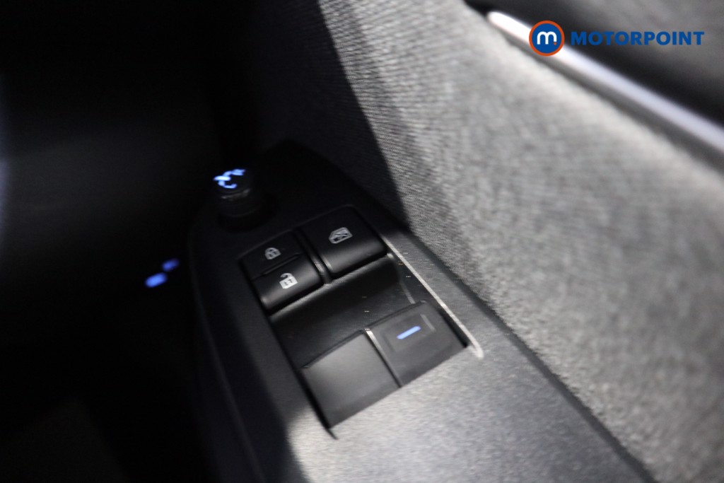 Toyota Yaris Icon Automatic Petrol-Electric Hybrid Hatchback - Stock Number (1576789) - 6th supplementary image