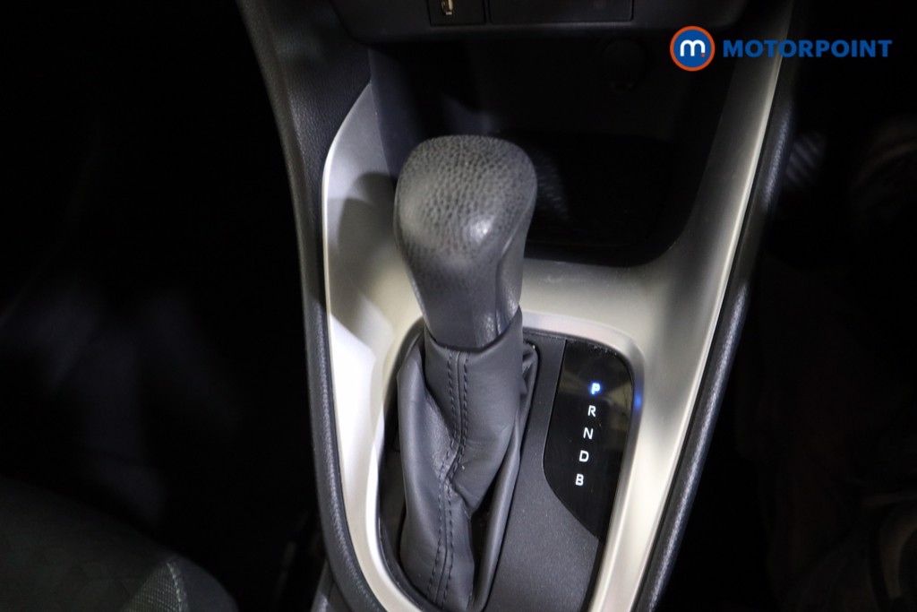 Toyota Yaris Icon Automatic Petrol-Electric Hybrid Hatchback - Stock Number (1576789) - 9th supplementary image