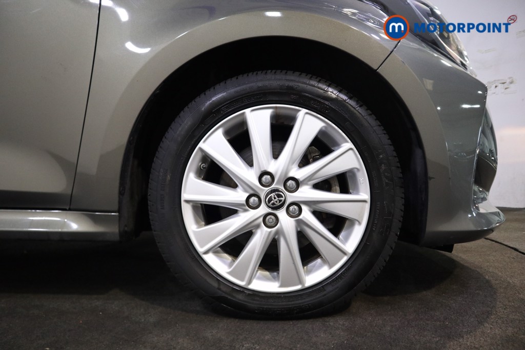 Toyota Yaris Icon Automatic Petrol-Electric Hybrid Hatchback - Stock Number (1576789) - 14th supplementary image