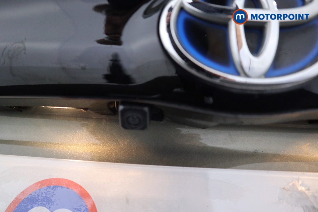 Toyota Yaris Icon Automatic Petrol-Electric Hybrid Hatchback - Stock Number (1576789) - 17th supplementary image