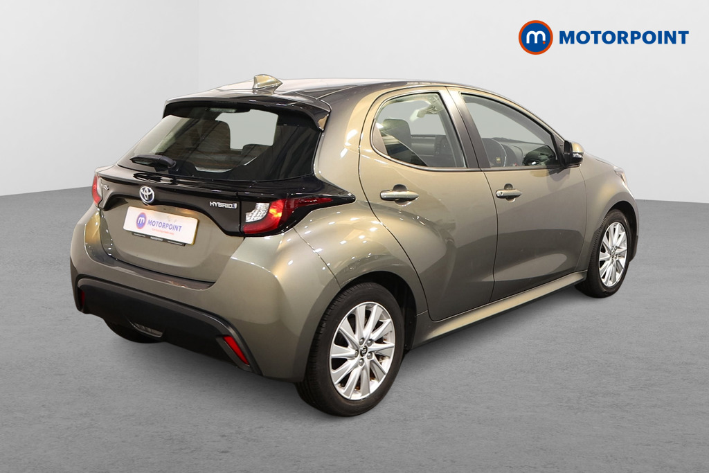 Toyota Yaris Icon Automatic Petrol-Electric Hybrid Hatchback - Stock Number (1576789) - Drivers side rear corner
